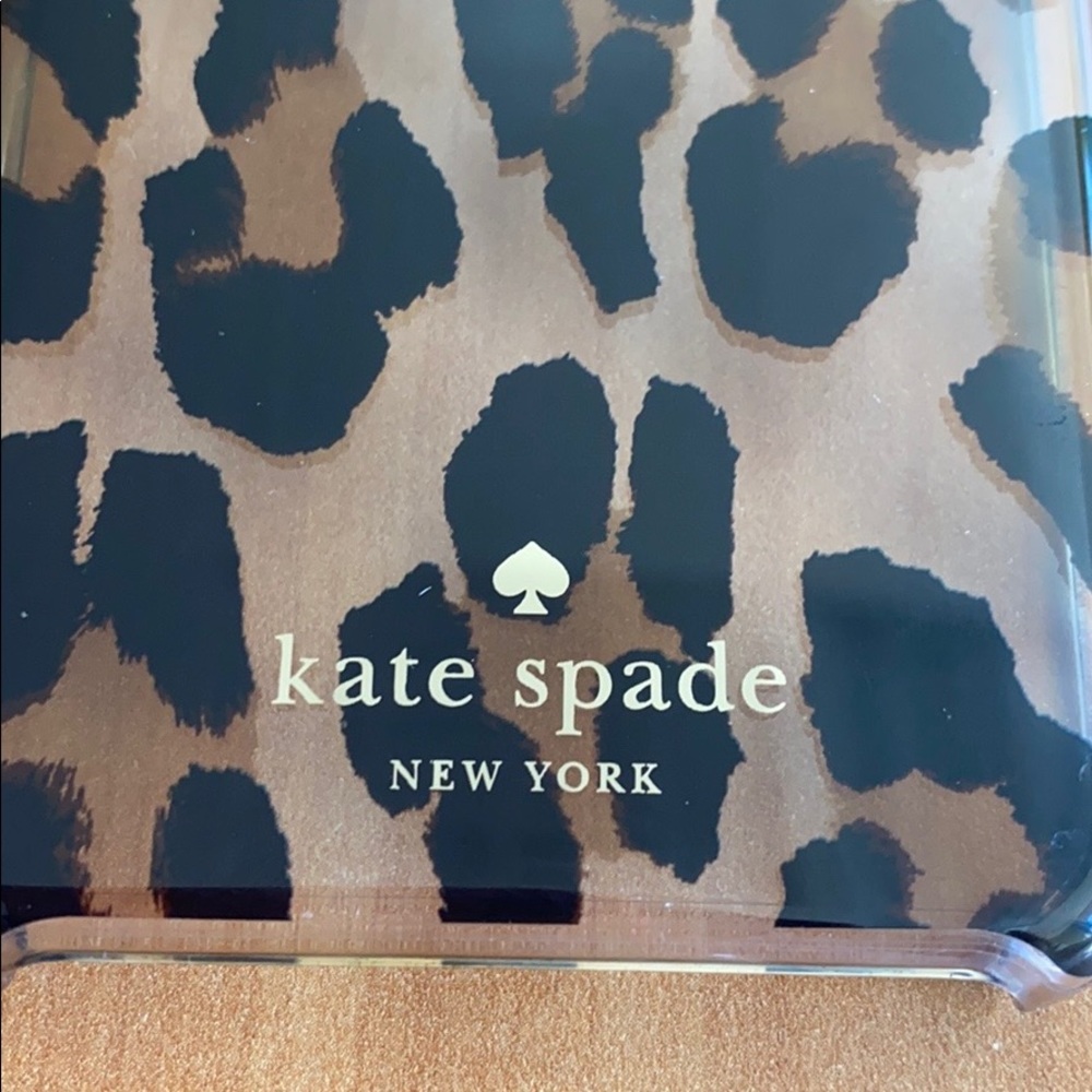 SOLD Kate Spade Leopard iPhone 7 Case - Picture 5 of 6